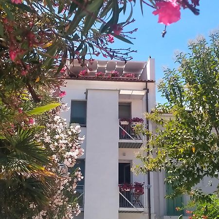 B&B Previsto Sole Civitanova Marche Esterno foto